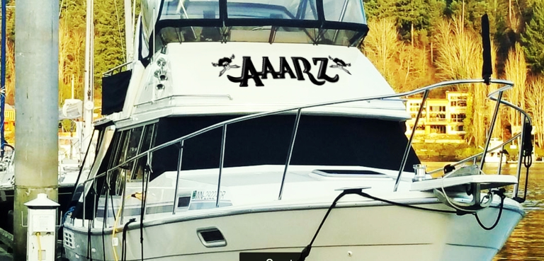 AAARZ Boat Lettering with Jolly Roger pirate 2 on house